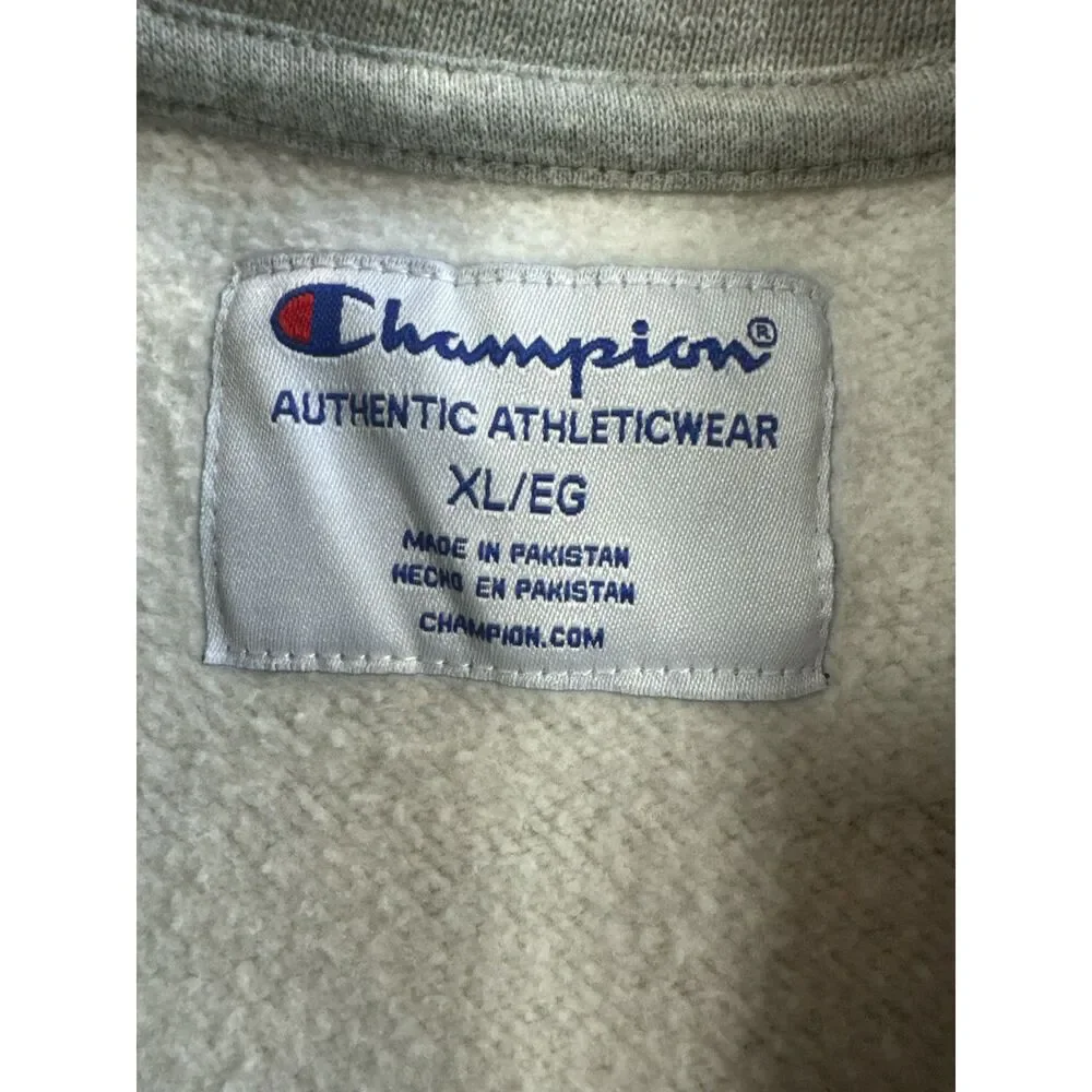 Champion Embroidered Logo‎ Crewneck Sweatshirt XL